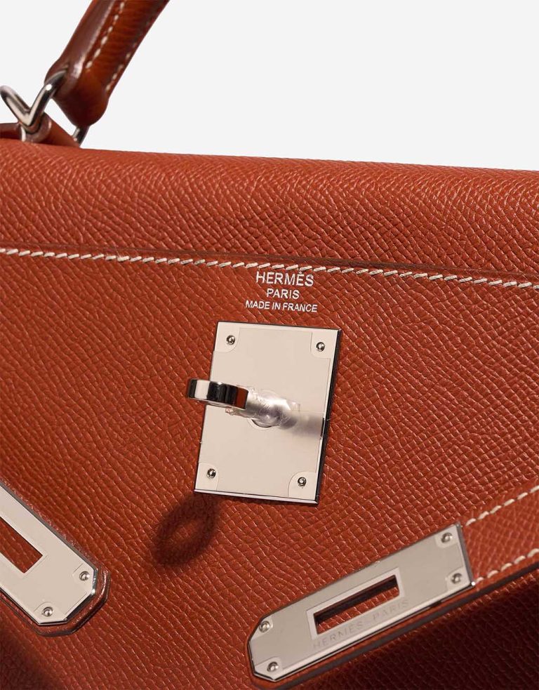 Hermès Kelly 28 Veau Courchevel Brique Logo | Sell your designer bag