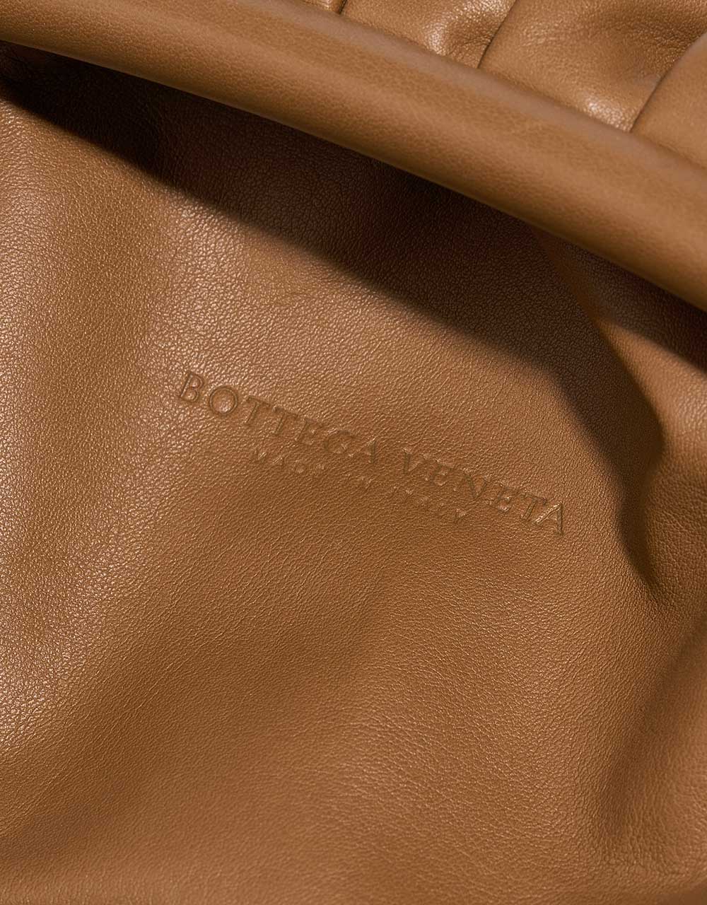 BottegaVeneta Pouch One-size Teak Logo  | Sell your designer bag on Saclab.com