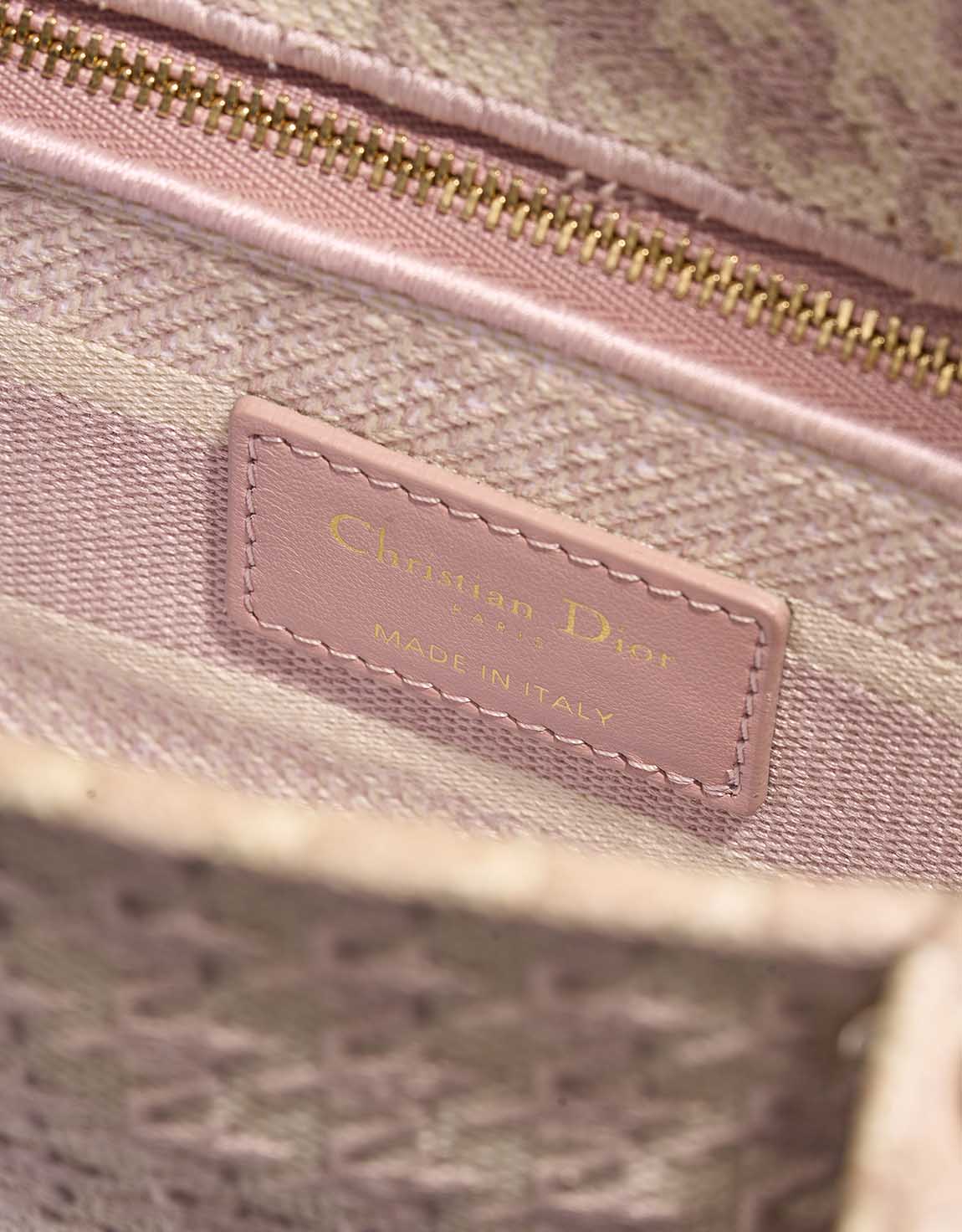 Dior LadyD-Lite Medium Beigerose Logo  | Sell your designer bag on Saclab.com