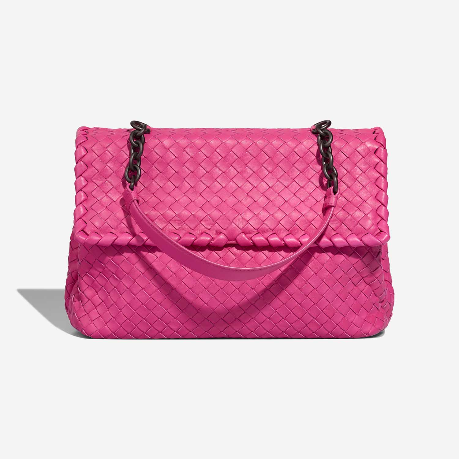 BottegaVeneta Olimpia Medium Pink Front  S | Sell your designer bag on Saclab.com