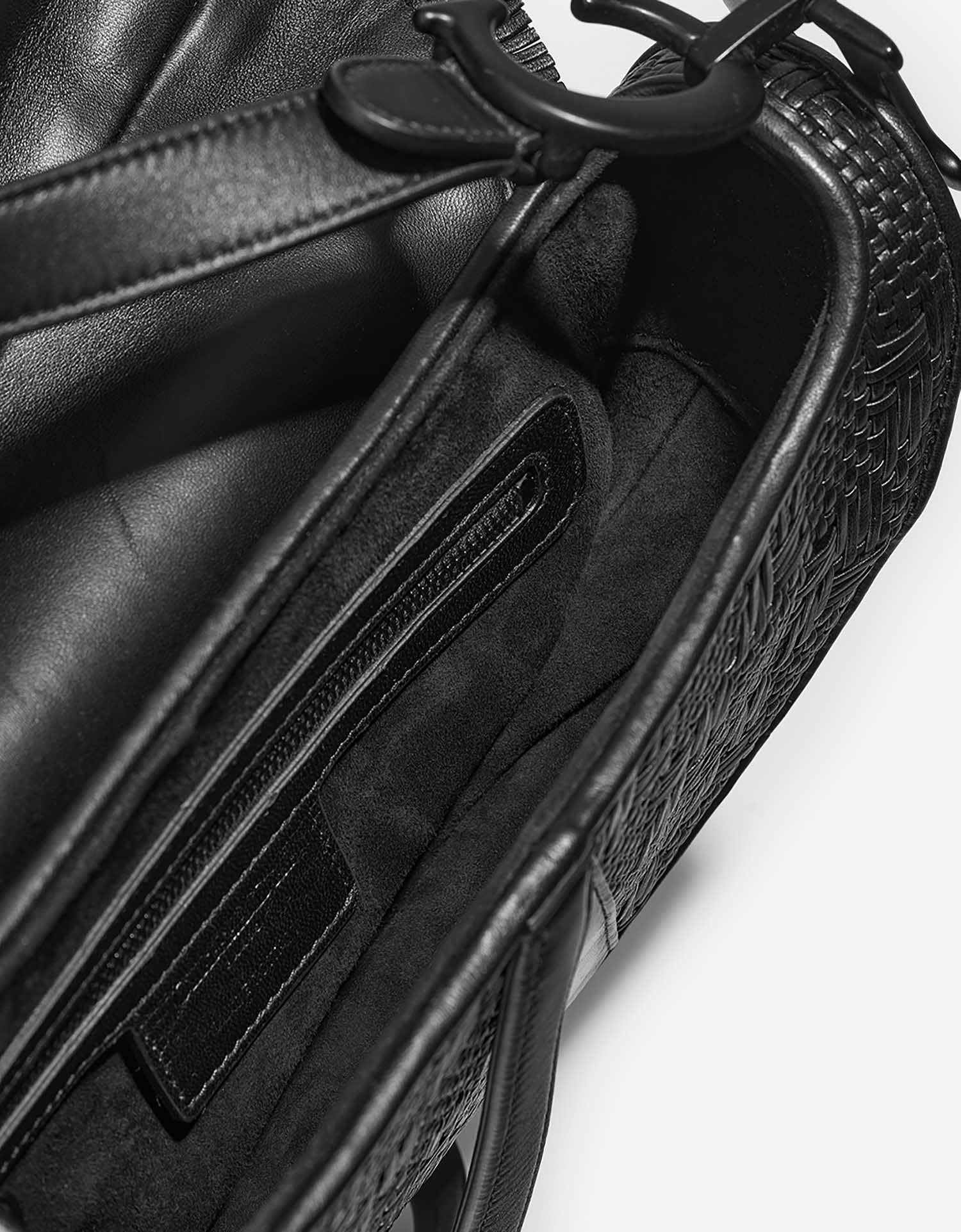 Dior Saddle Medium Black Inside  | Sell your designer bag on Saclab.com
