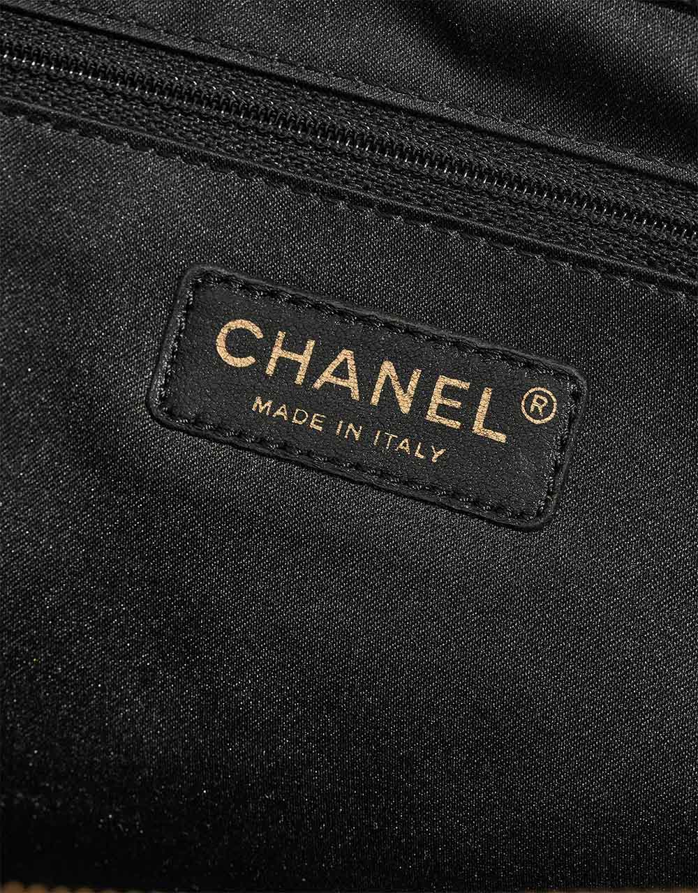 Chanel GST Grande Black Logo  | Sell your designer bag on Saclab.com
