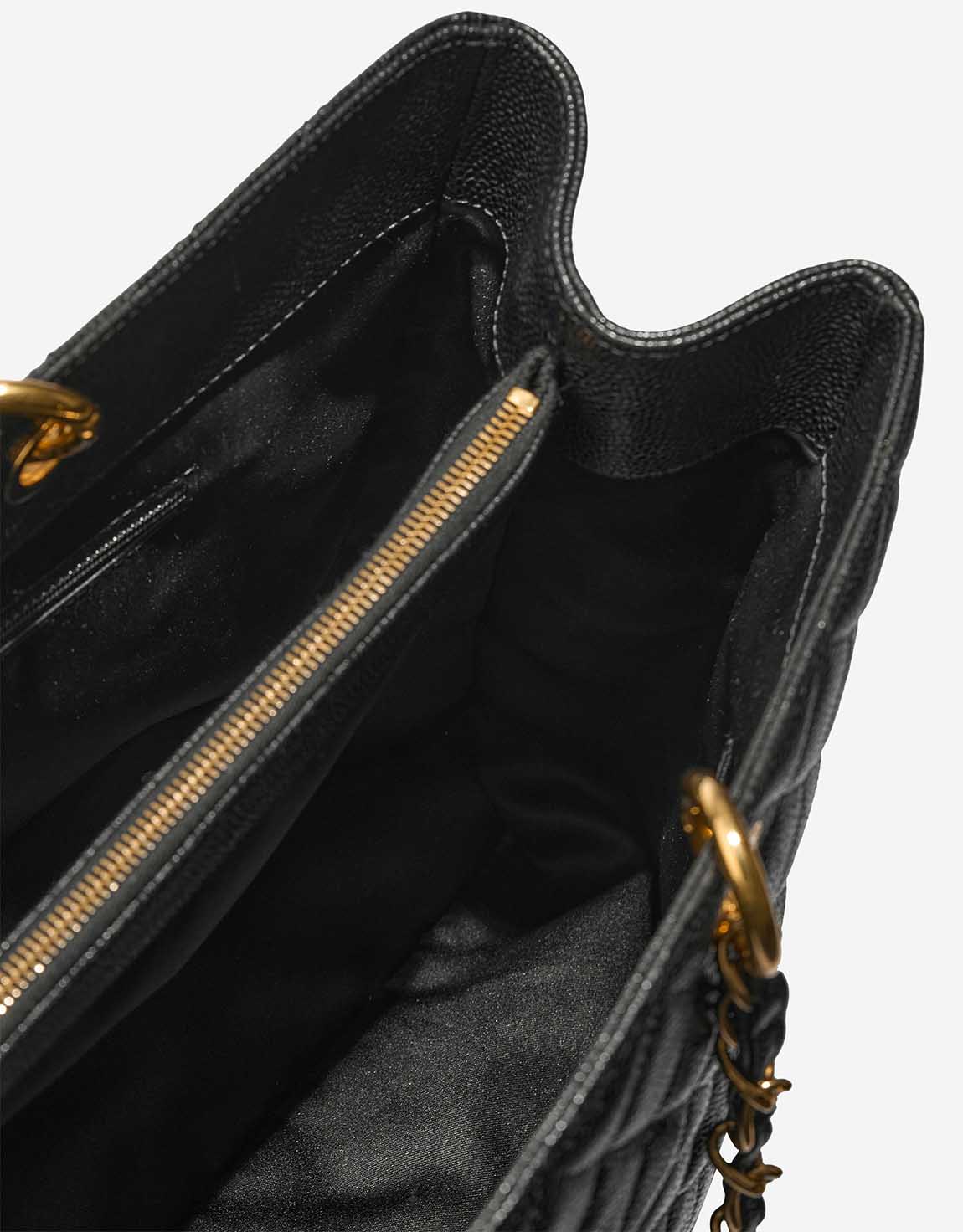 Chanel GST Grande Black Inside  | Sell your designer bag on Saclab.com