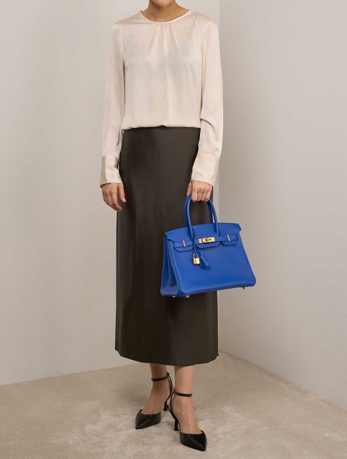 Hermès Birkin 30 BleuDeFrance on Model | Sell your designer bag on Saclab.com