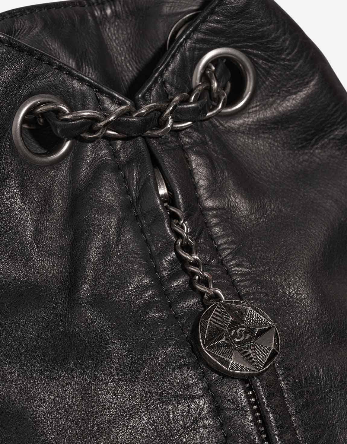 Chanel Backpack Lamb Black Closing System | Sell your designer bag