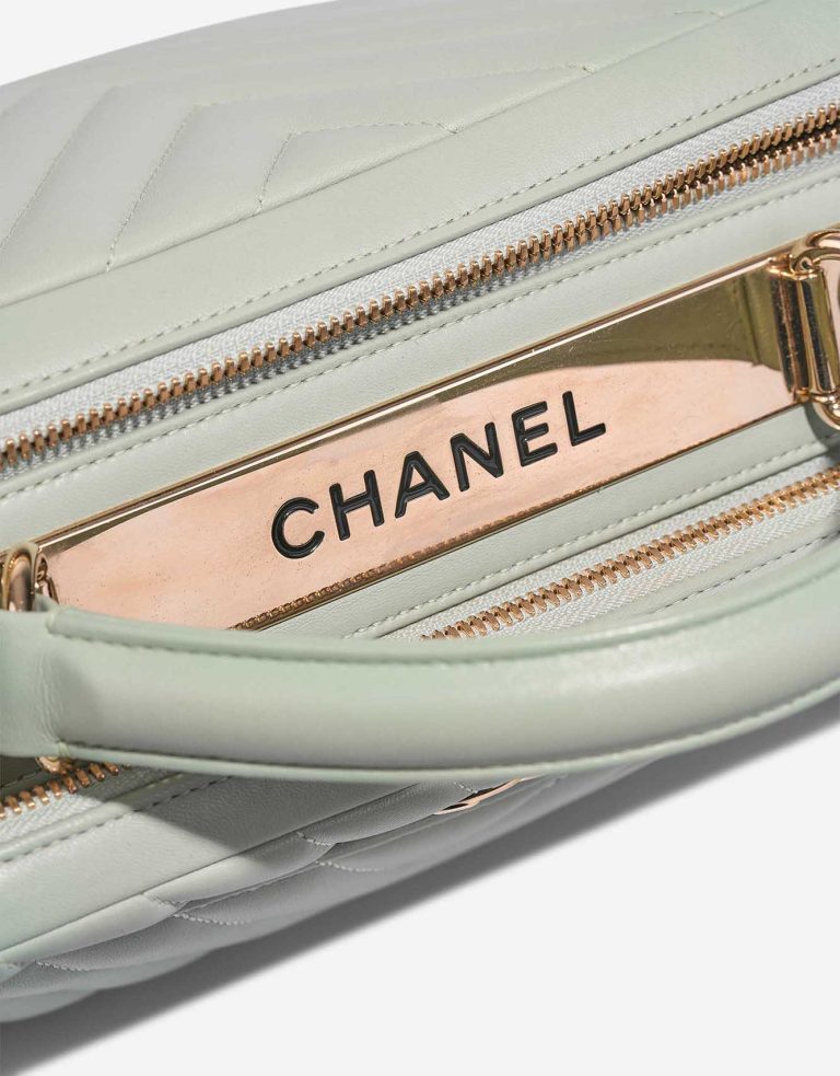 Chanel Trendy CC Vanity Medium Lamb Mint Green Signs of wear | Sell your designer bag