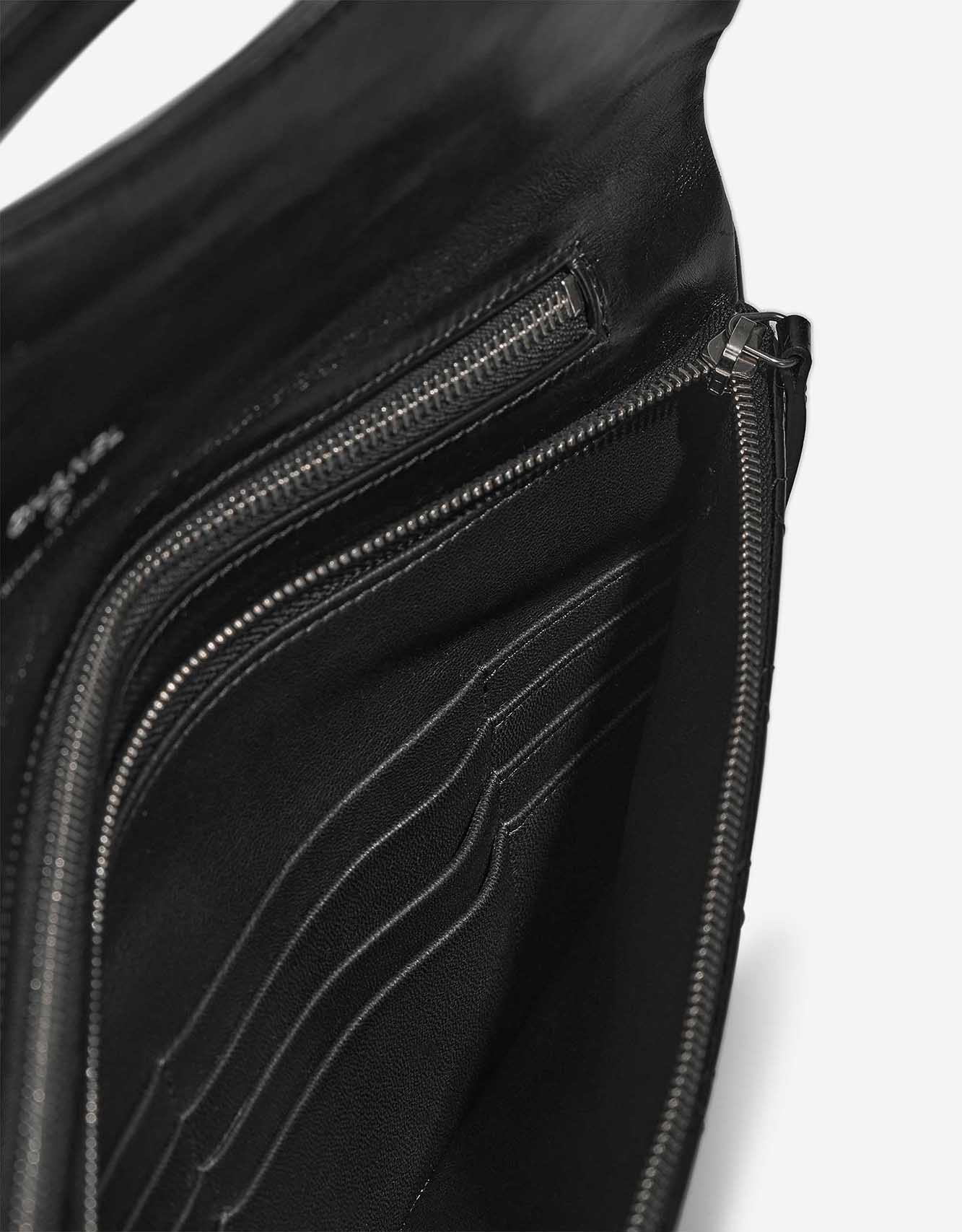 Chanel 31 Clutch Aged Calf Black / White Inside | Sell your designer bag