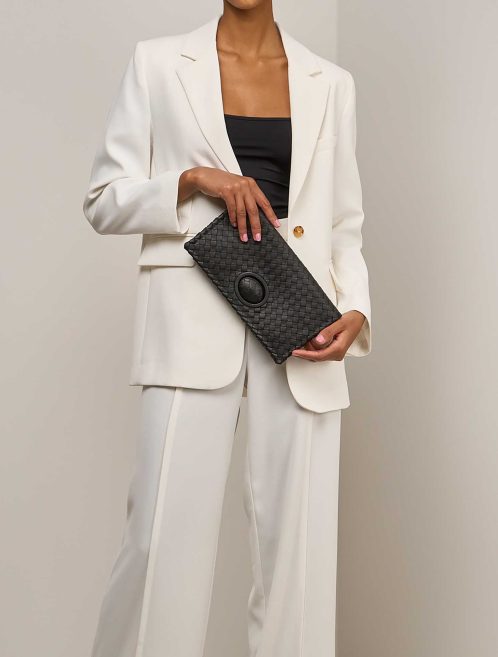Bottega Veneta Clutch Calf Black on Model | Sell your designer bag