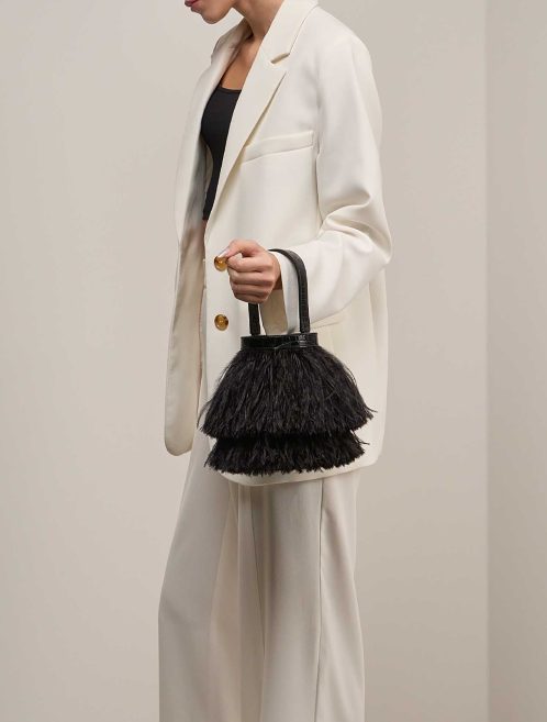 Hermès Toupet Alligator Mississippi Leather on Model | Sell your designer bag