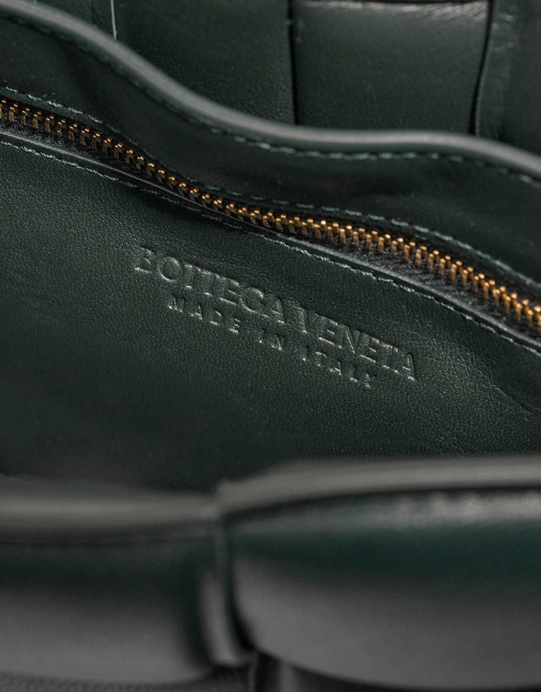 Bottega Veneta Cassette Agneau Vert Foncé Logo | Vendre votre sac de créateur