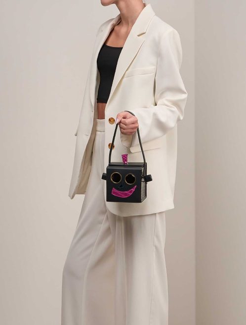 Hermès Minaudière Cube Robot Petite H on Model | Sell your designer bag
