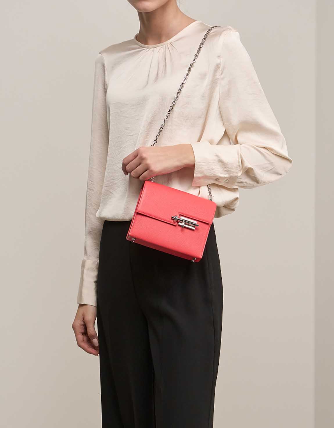 Hermès Verrou Chaîne Mini Chèvre Mysore Rose Texas on Model | Sell your designer bag