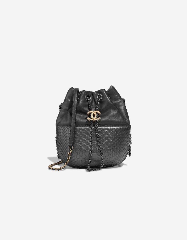Chanel Bucket Bag Small Python / Lammleder Metallic Grey Front | Verkaufen Sie Ihre Designer-Tasche