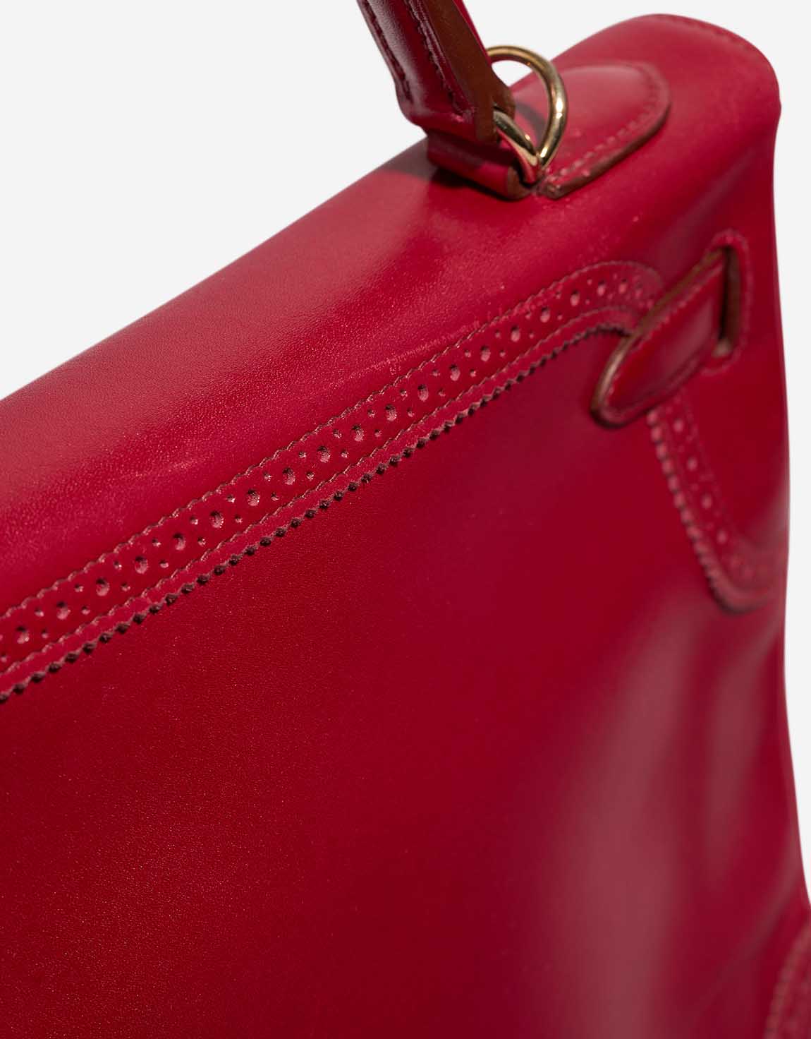 Hermès Kelly 32 Tadelakt Rouge H Signs of wear | Sell your designer bag