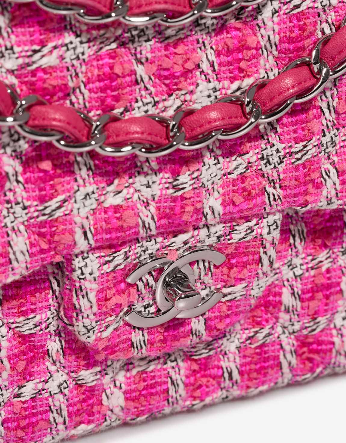 Chanel Timeless Jumbo Tweed Pink / White Closing System | Sell your designer bag