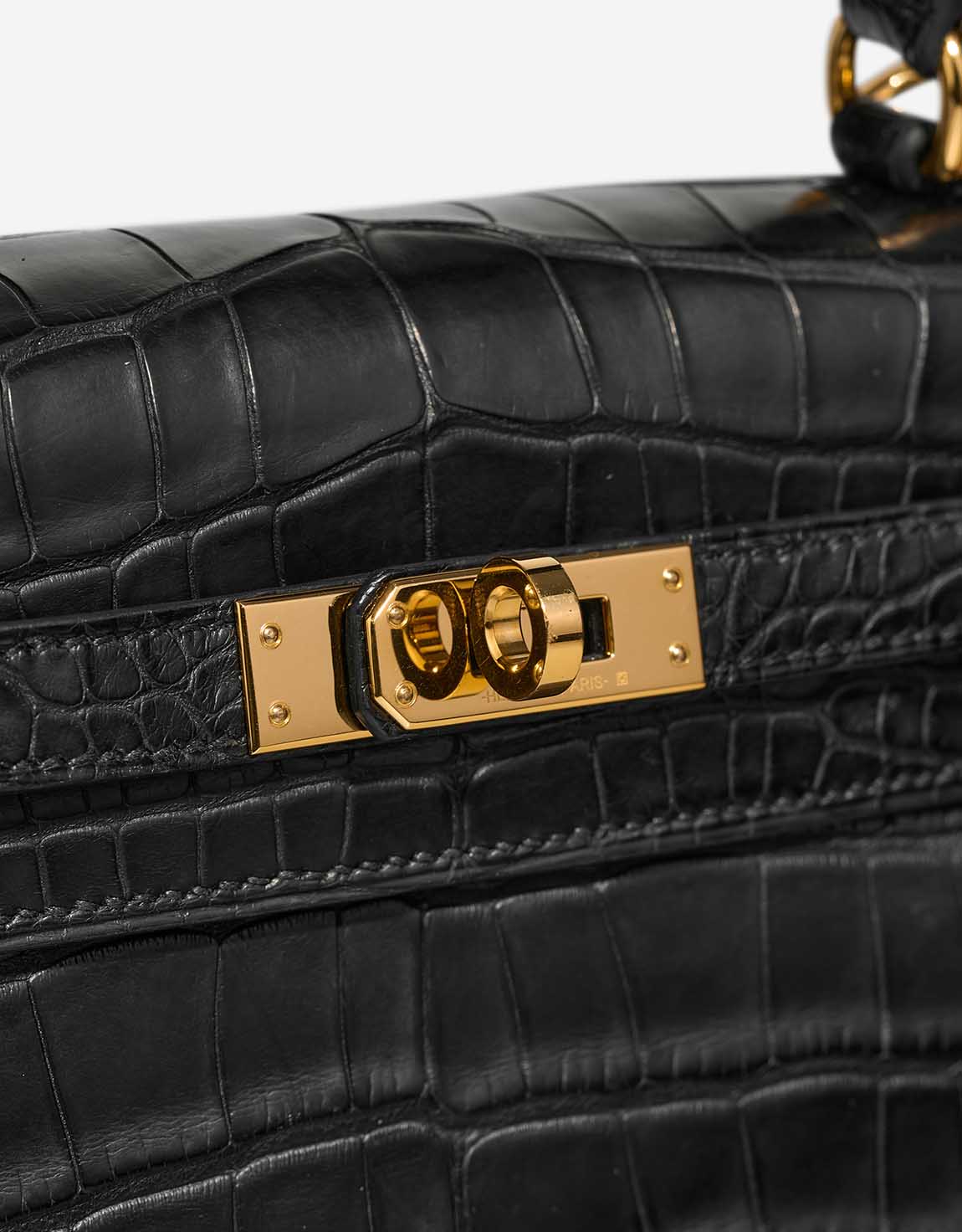 Hermès Kelly 25 Matte Alligator Black Closing System | Sell your designer bag