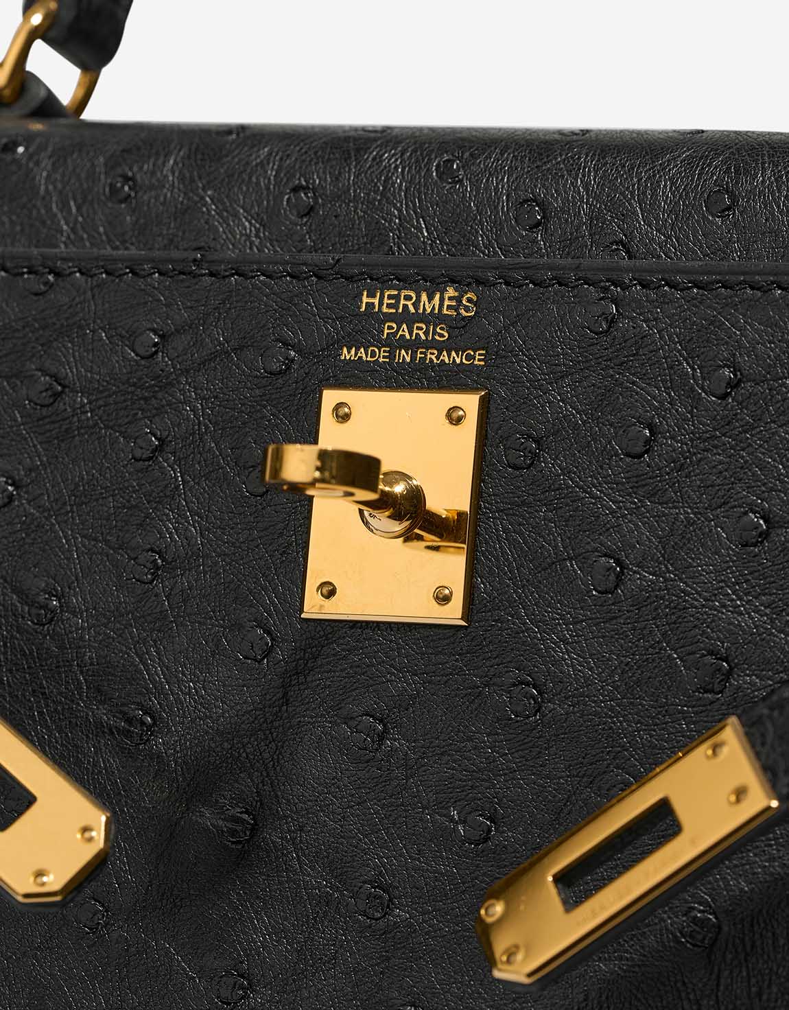Hermès Kelly 25 Ostrich Black Logo | Sell your designer bag