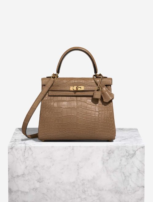 Hermès Kelly 25 Matte Alligator Chai Front | Sell your designer bag