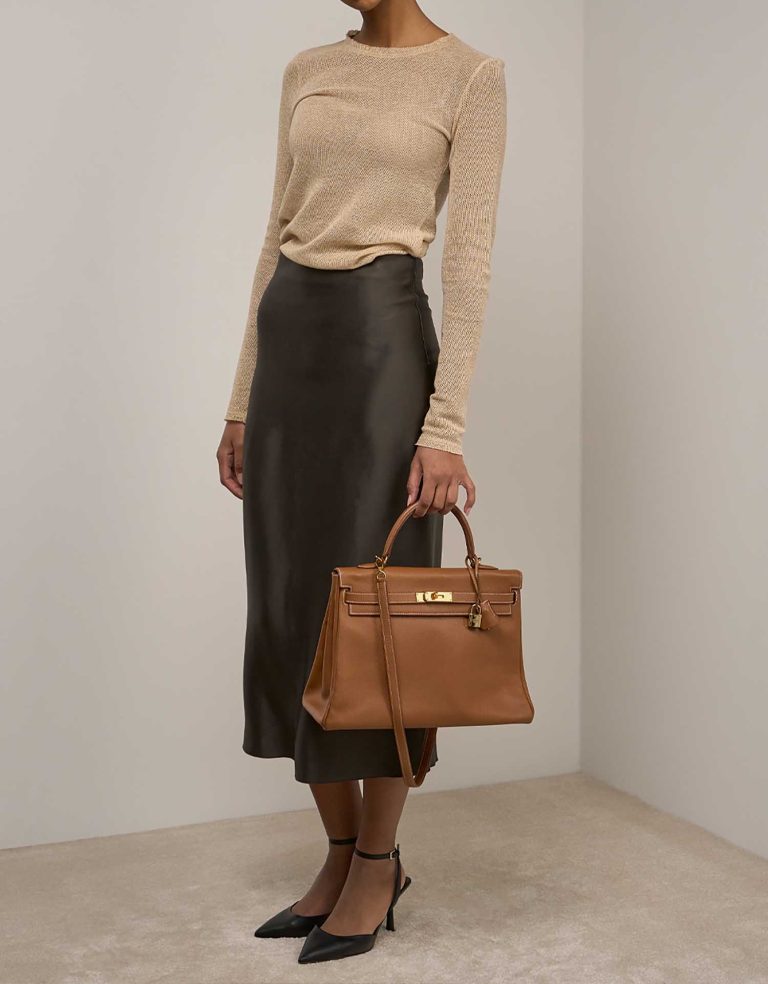 Hermès Kelly 35 Courchevel Gold Front | Verkaufen Sie Ihre Designer-Tasche
