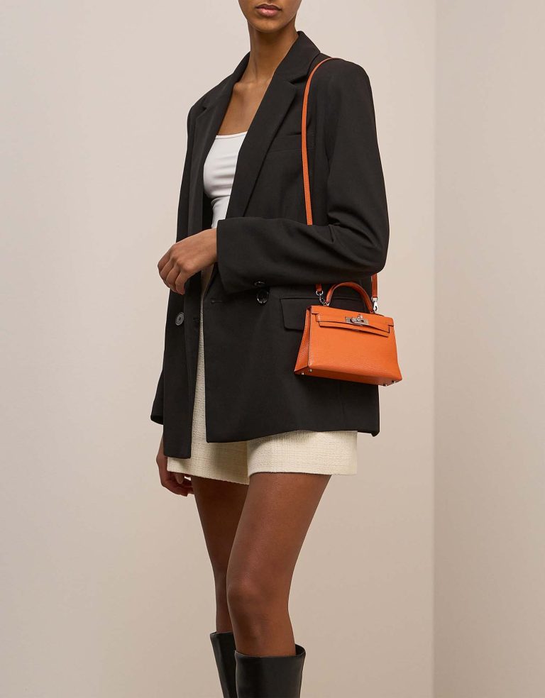 Hermès Kelly Mini Chèvre Mysore Gold / Orange Front | Sell your designer bag