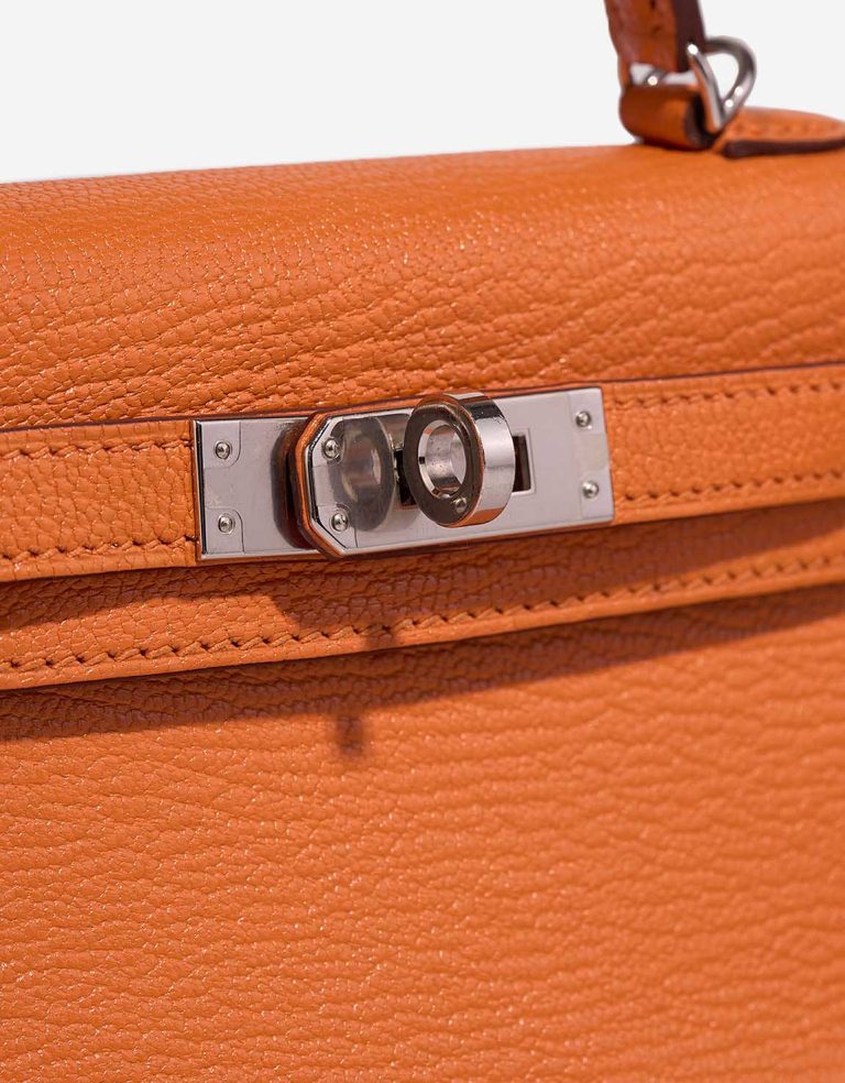 Hermès Kelly Mini Chèvre Mysore Gold / Orange Closing System | Sell your designer bag