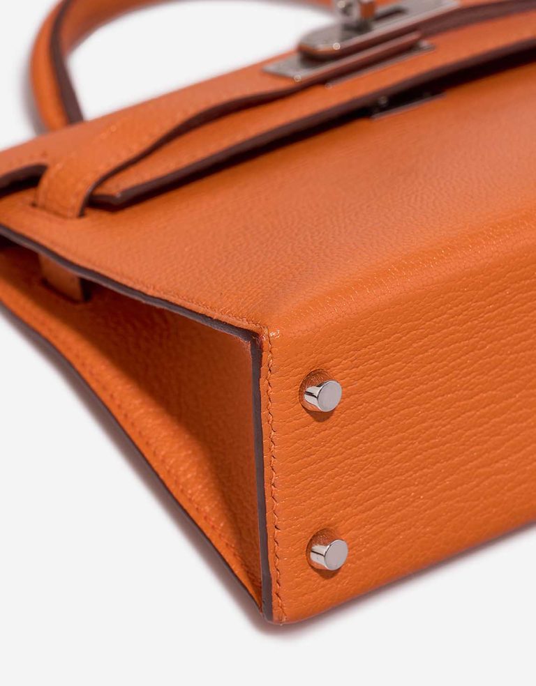 Hermès Kelly Mini Chèvre Mysore Gold / Orange Signs of wear | Sell your designer bag