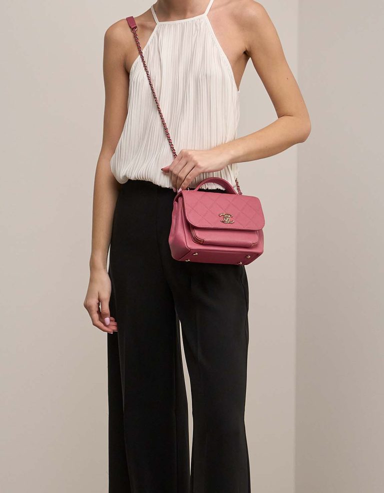 Chanel Business Affinity Small Kalbsleder Pink Front | Verkaufen Sie Ihre Designer-Tasche