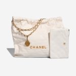 Chanel 22 Medium Lamb Off White Front | Vendez votre sac de créateur