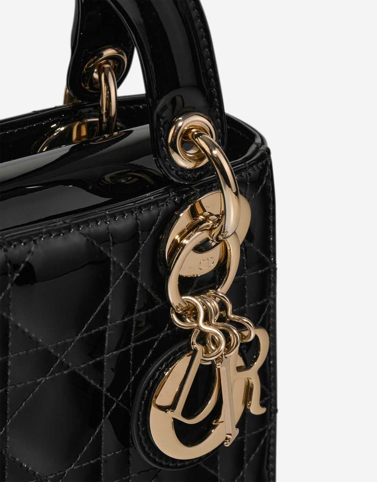 Dior Lady Mini Patent Black Closing System | Sell your designer bag