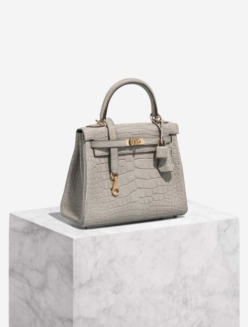 Hermès Kelly 25 Matte Alligator Gris Perle / Rose Pourpre Front | Sell your designer bag