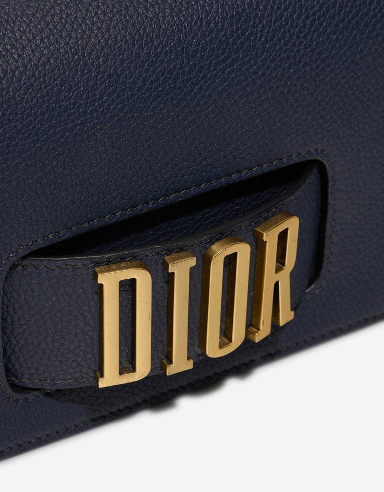 Dior Dio(r)evolution Calf Navy Closing System | Sell your designer bag