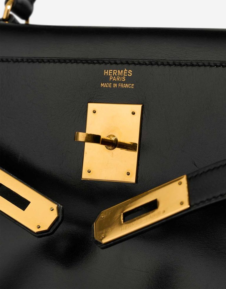 Hermès Kelly 32 Box Black Logo | Sell your designer bag