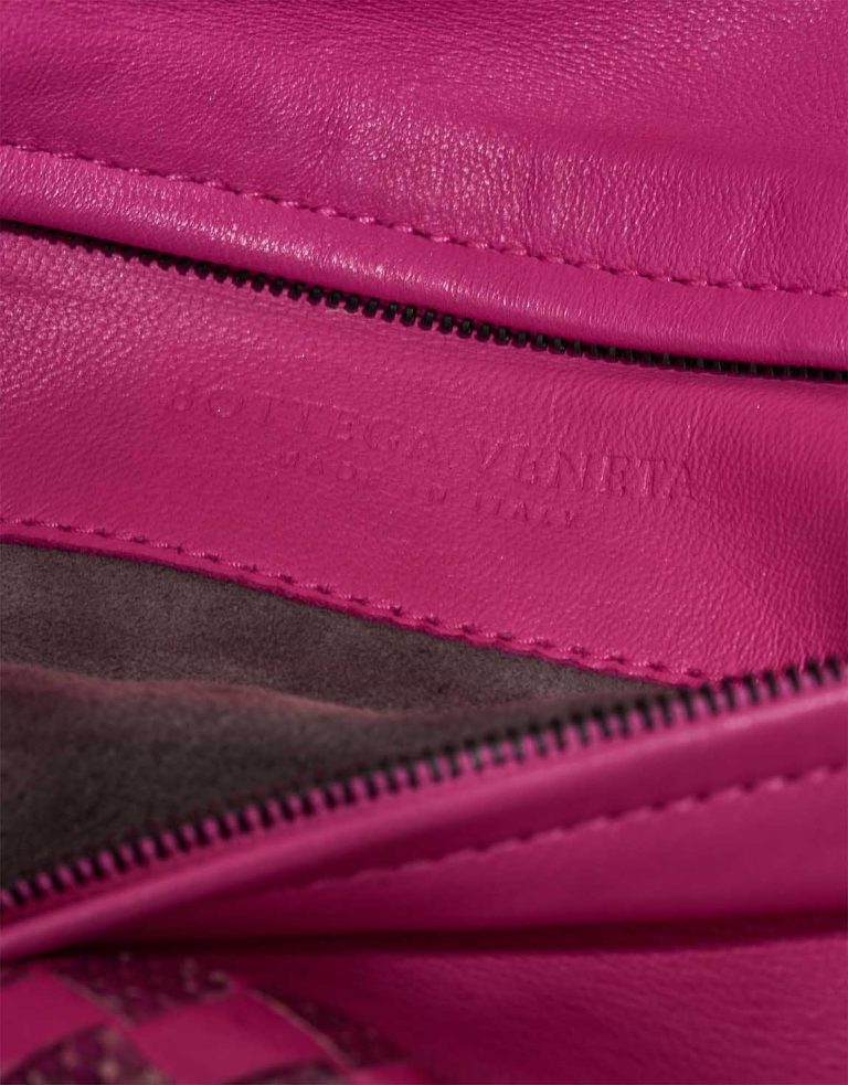 Bottega Veneta Clutch Calf / Python Fuchsia Logo | Sell your designer bag