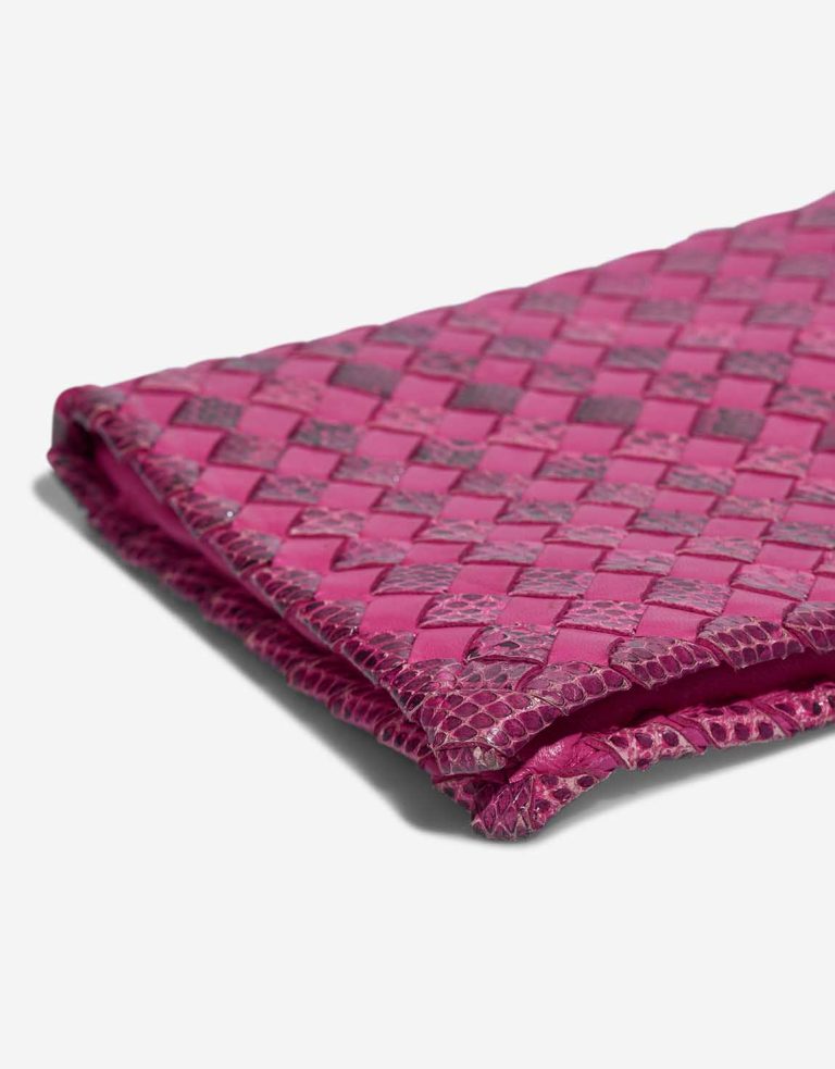 Bottega Veneta Clutch Calf / Python Fuchsia Signs of wear | Sell your designer bag