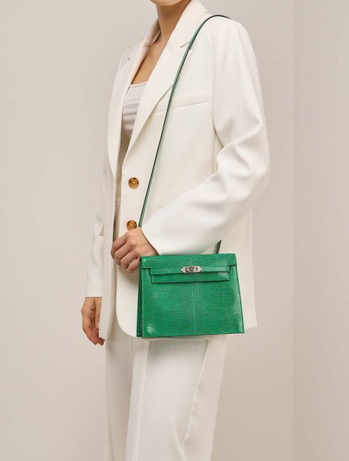 Hermès Kelly Danse Salvator Lizard Vert Menthe on Model | Sell your designer bag