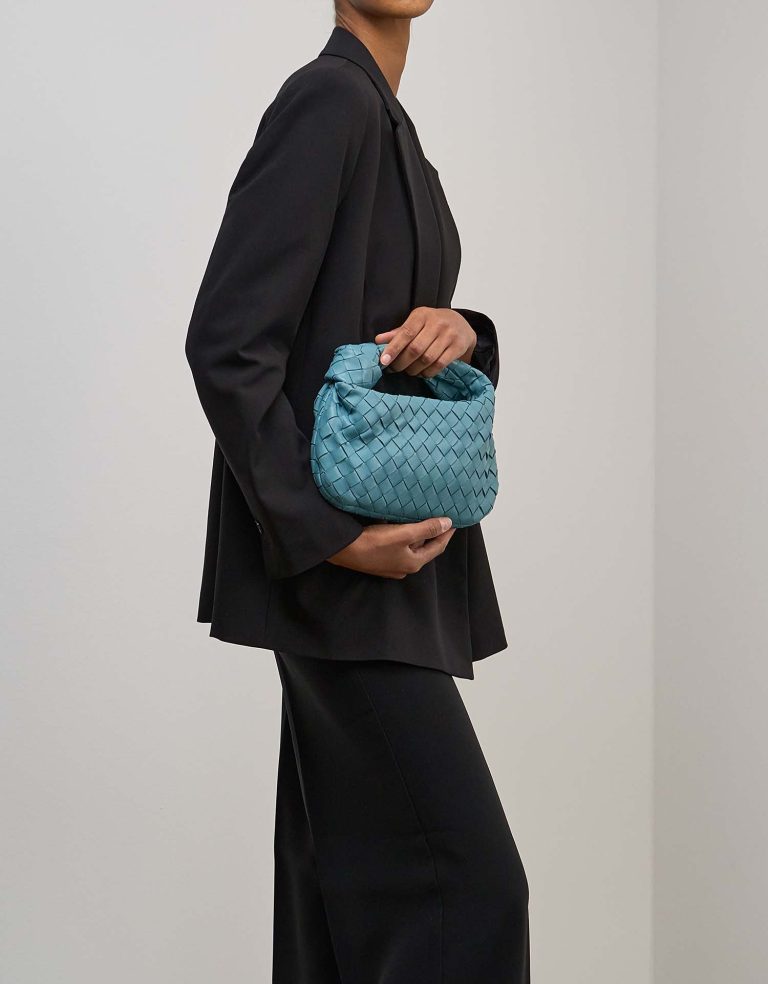 Bottega Veneta Jodie Mini Lamb Turquoise Front | Sell your designer bag