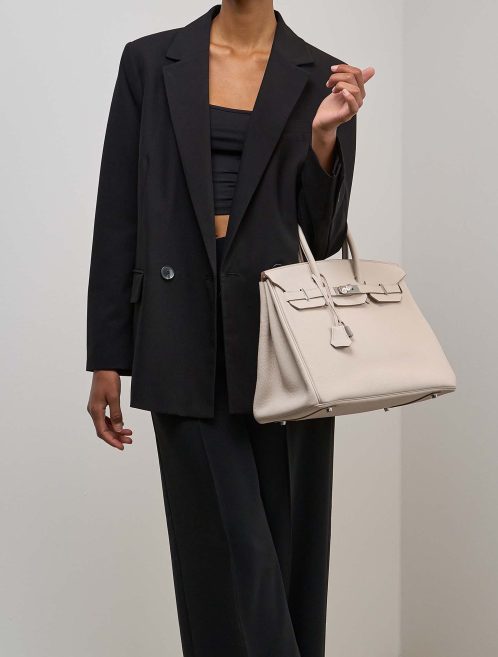 Hermès Birkin 35 Togo Béton on Model | Sell your designer bag