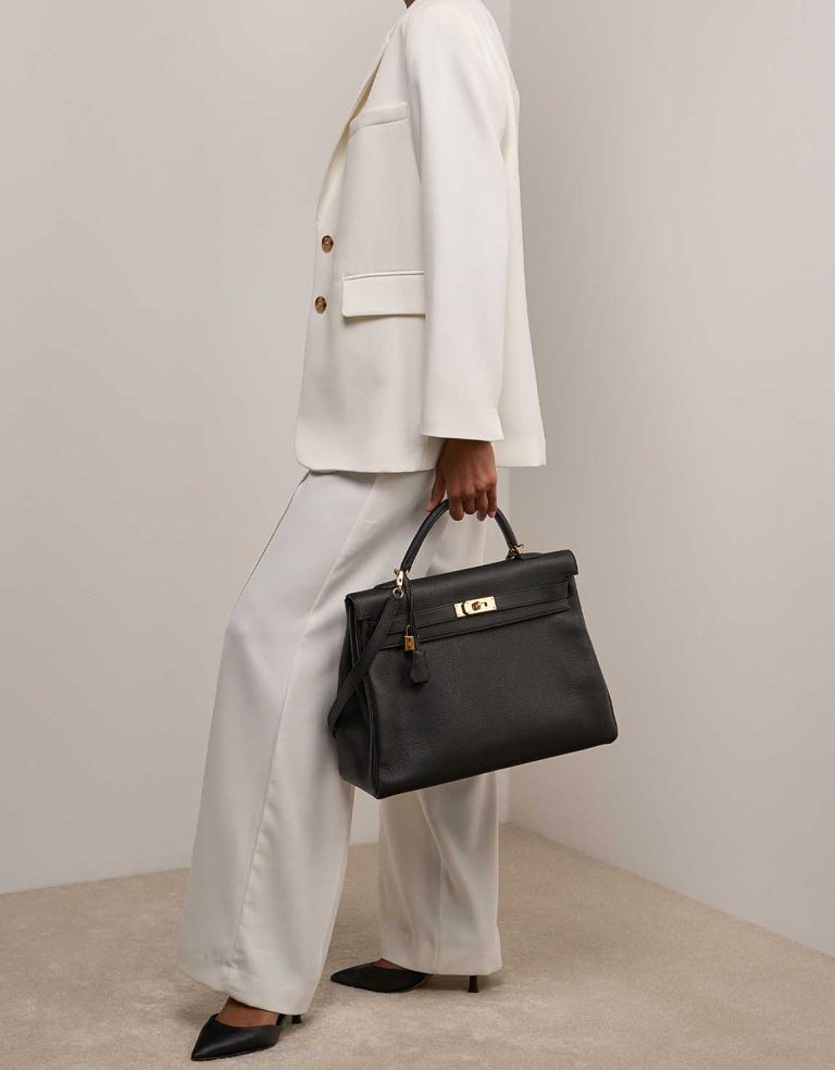 Hermès Kelly 40 Togo Black Front | Sell your designer bag