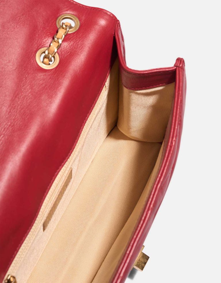 Chanel Gabrielle Flap Bag Medium Lammleder Burgundy Inside | Verkaufen Sie Ihre Designer-Tasche