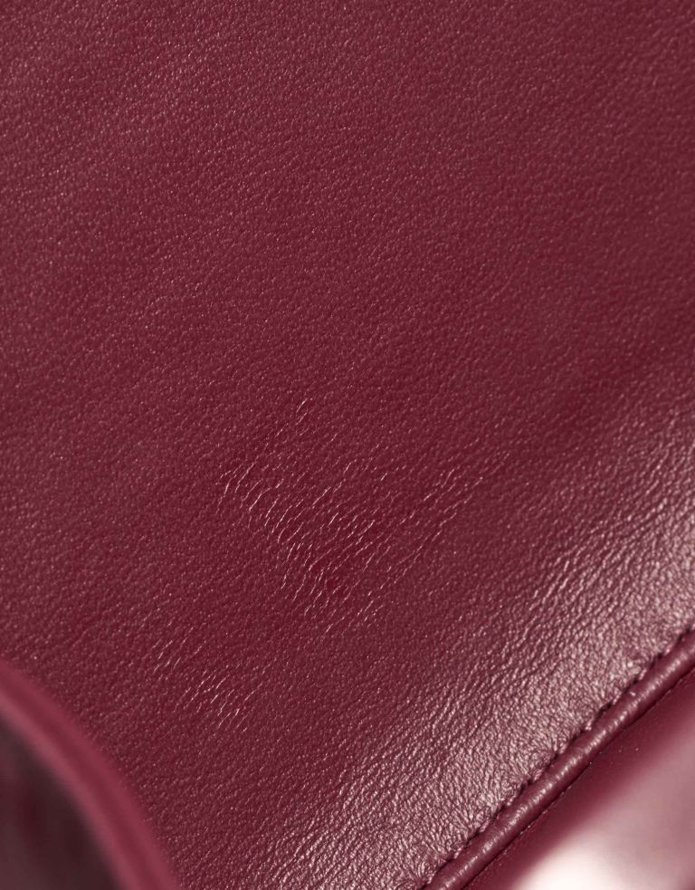 Bottega Veneta Knot Clutch Calf Burgundy Signs of wear | Sell your designer bag