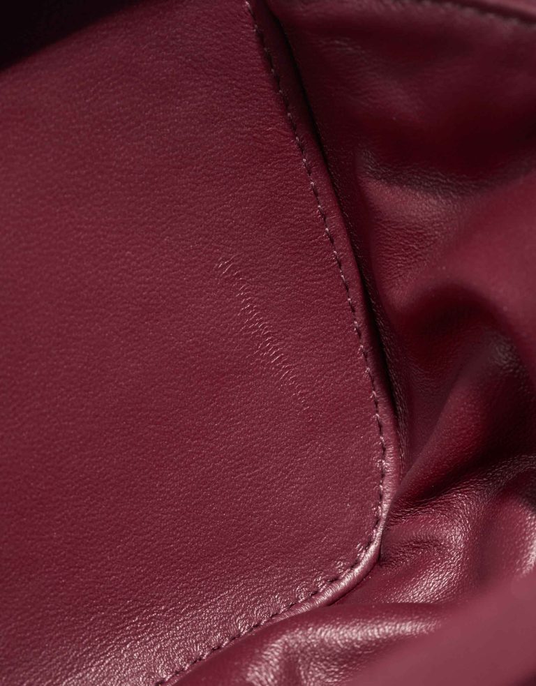 Bottega Veneta Knot Clutch Calf Burgundy Signs of wear | Sell your designer bag