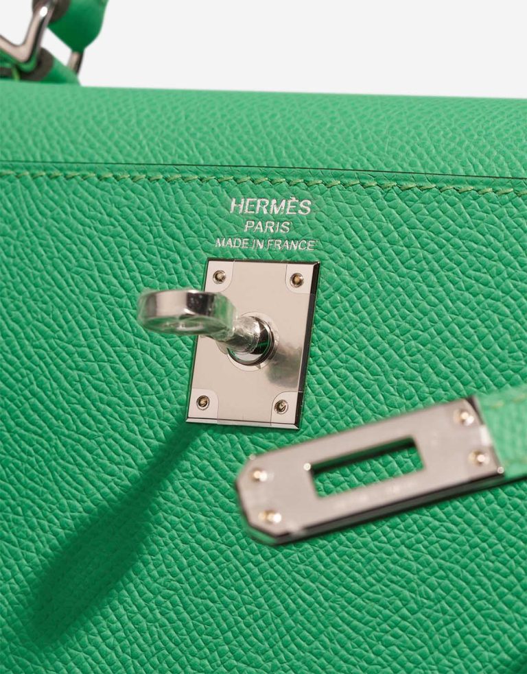 Hermès Kelly 25 Epsom Vert Comics Logo | Sell your designer bag