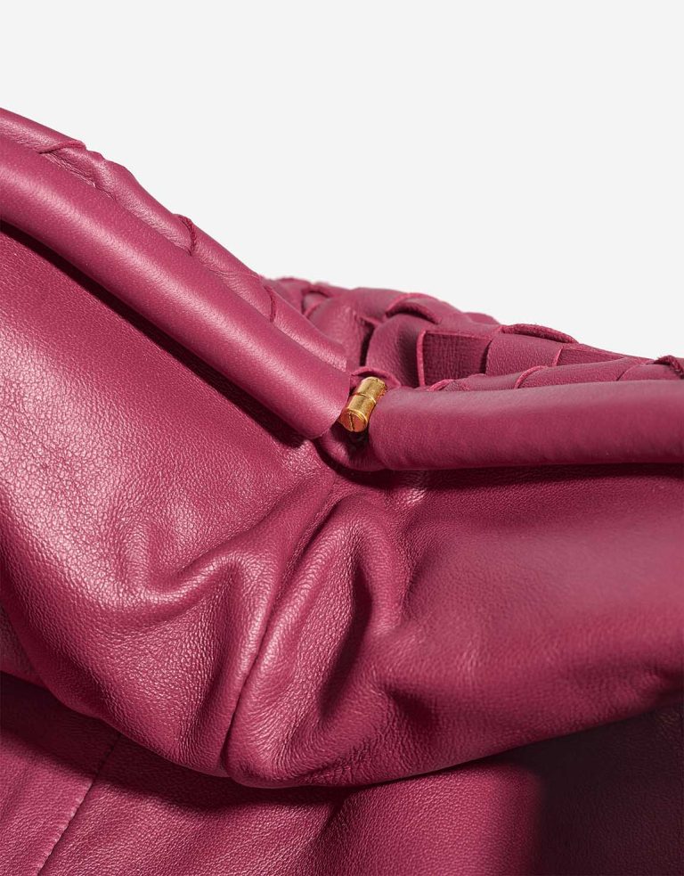 Bottega Veneta Pouch Lamb Burgundy Closing System | Sell your designer bag