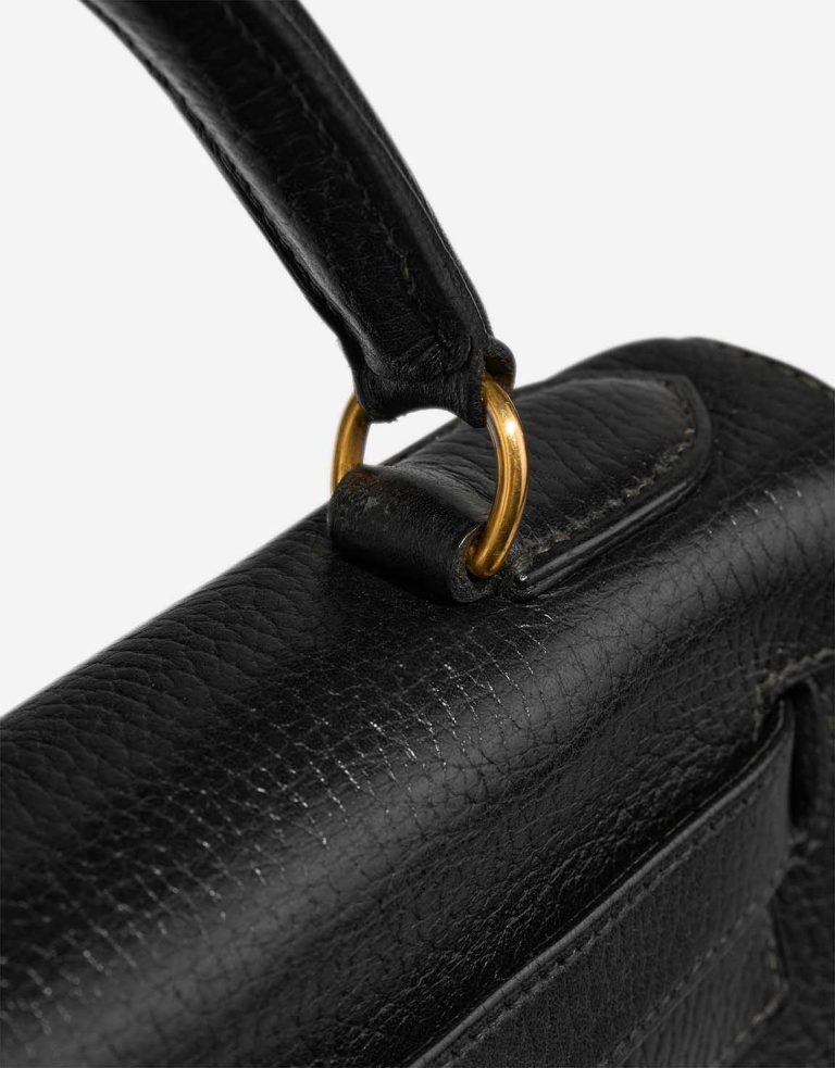 Hermès Kelly 28 Ardennes Black Signes d'usure | Vendez votre sac de créateur