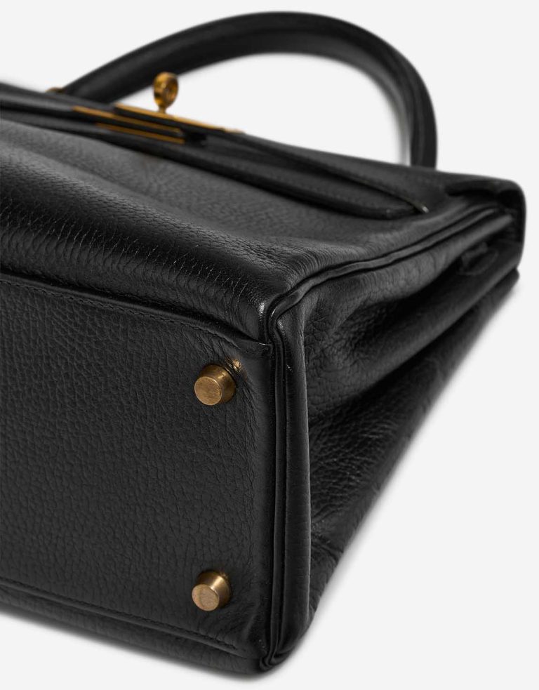 Hermès Kelly 28 Ardennes Black Signes d'usure | Vendez votre sac de créateur