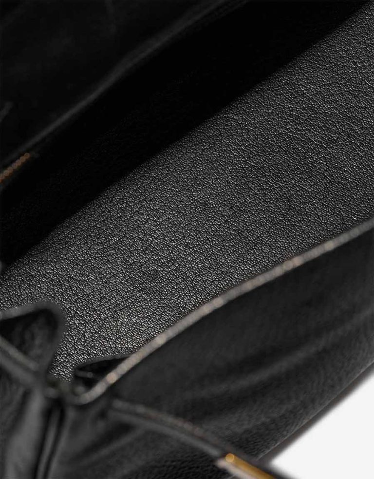 Hermès Kelly 28 Ardennes Black Signes d'usure | Vendez votre sac de créateur