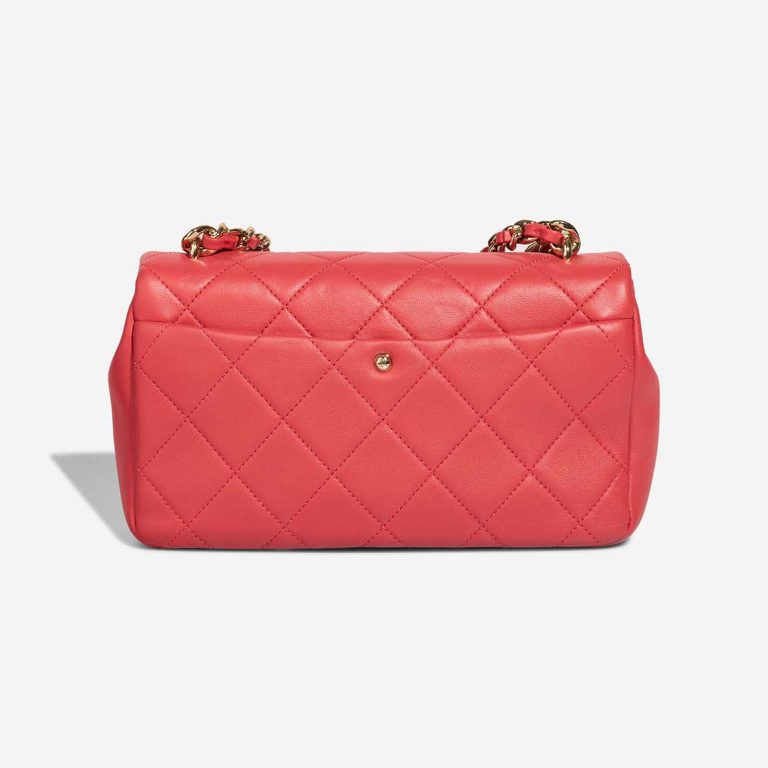 Chanel Timeless Flap Bag Medium Lamb Coral Red | Sell your designer bag