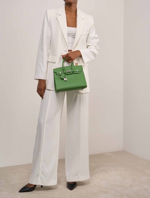Hermès Birkin 25 Epsom Vert Yucca on Model | Sell your designer bag