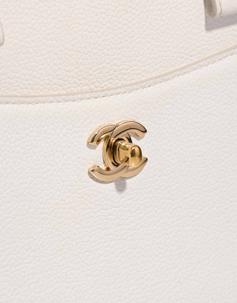 Chanel Neo Executive Medium Calf White Closing System | Sell your designer bag