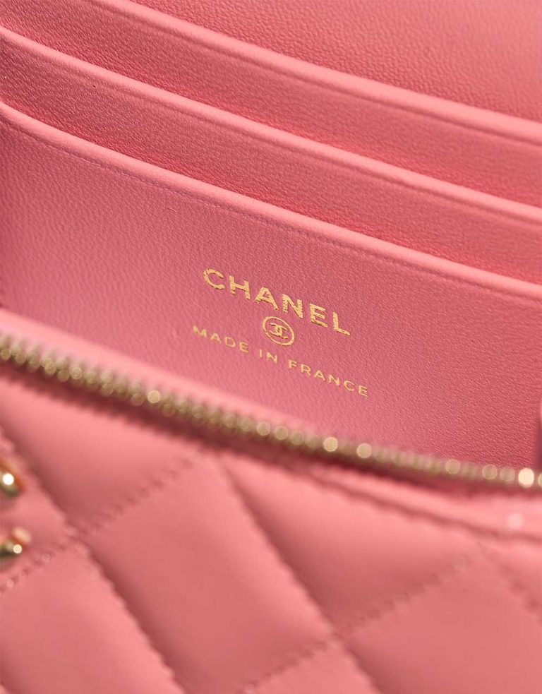 Chanel Vanity Small Lamb Pink Logo | Sell your designer bag